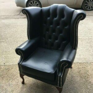 Leather Chesterfield-Style 3 Seater Sofa - Black