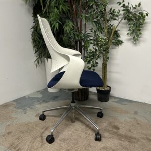 Boss Design Coza Operator Chairs - White