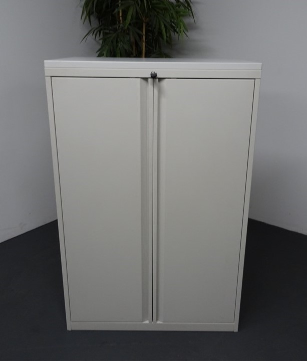 Metal Cupboard - Off White