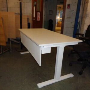 Freestanding Desk - White