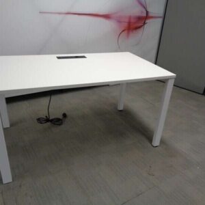 Freestanding Desk - White