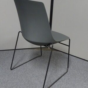 Torasen Arl 20 Chair - Dark Grey