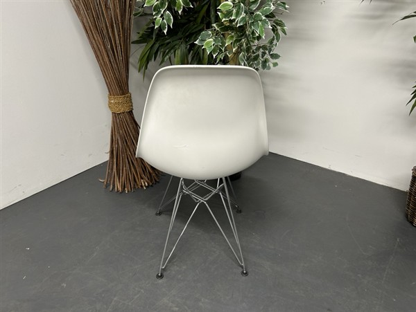 Vitra Style DSR Chairs - White - Image 2