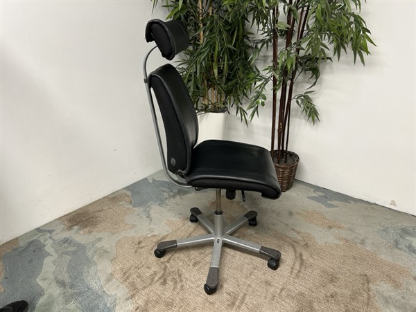HAG Credo H04 Operator Chair