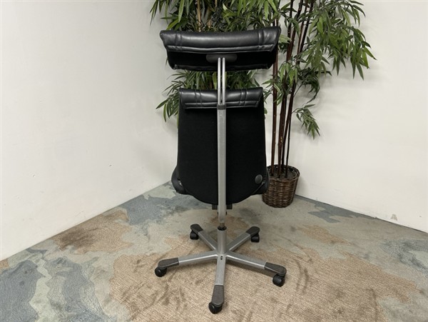 HAG Credo H04 Operator Chair - Image 2